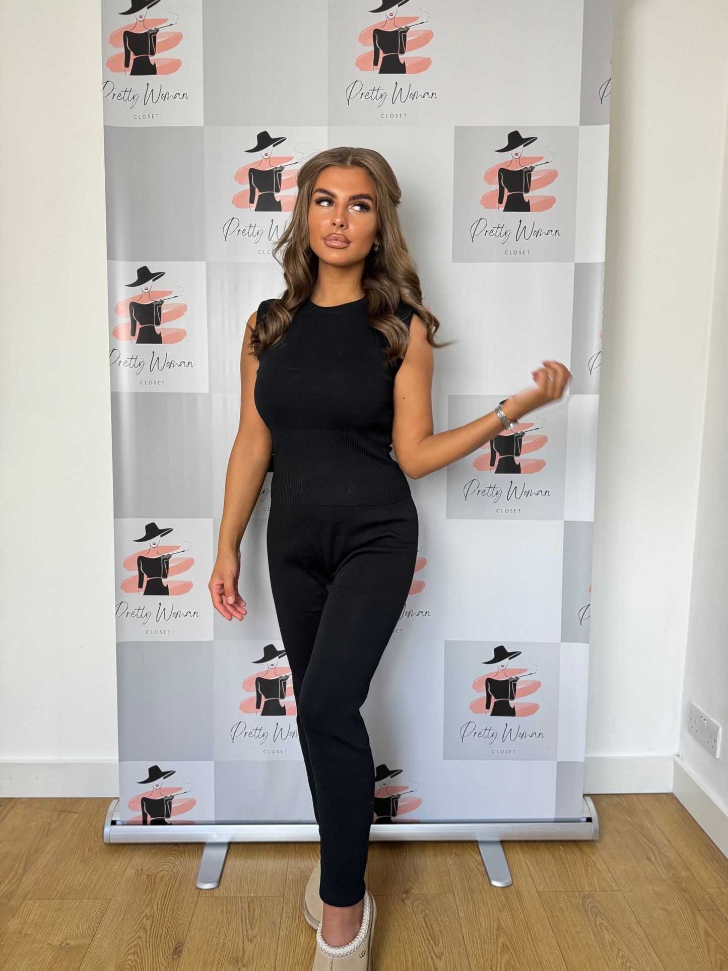 "NELA" Set Black