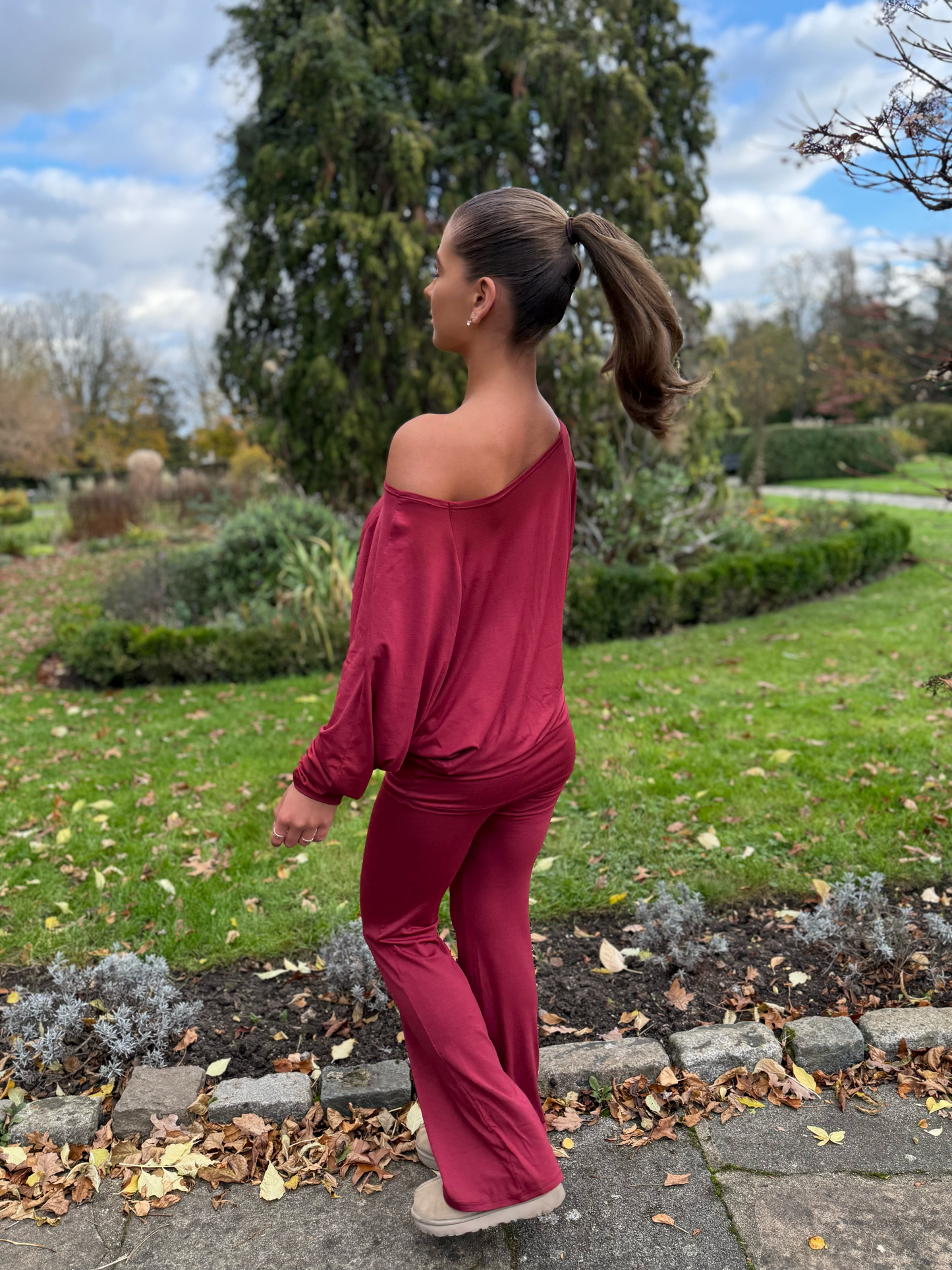 "BLAIR" Set Burgundy